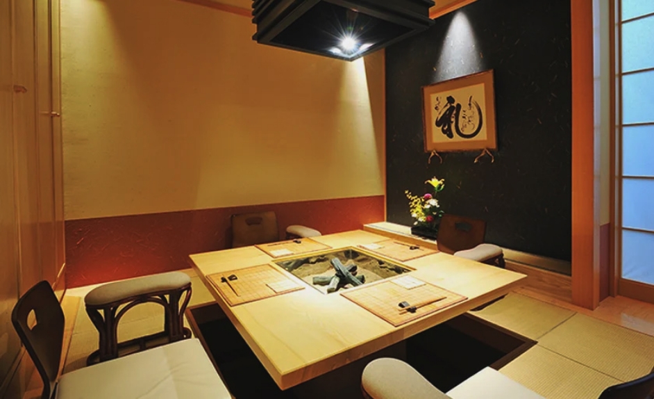 個室空間で旬の日本料理に舌鼓
